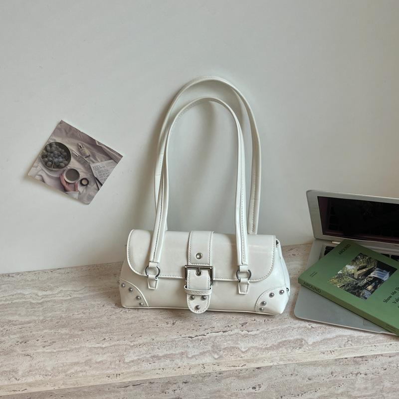 Cool Wind Belt Buckle Portable Underarm Bag Women's Rivet Commuter Versatile Shoulder Bag