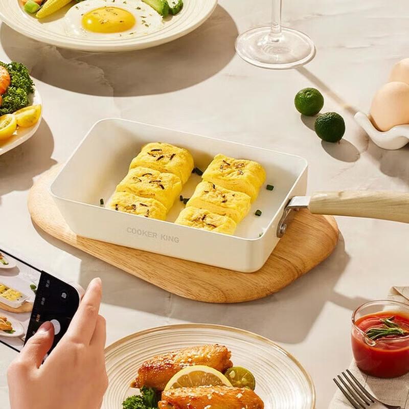 

COOKER KING 18cm Ceramic Non-stick Tamagoyaki Pan