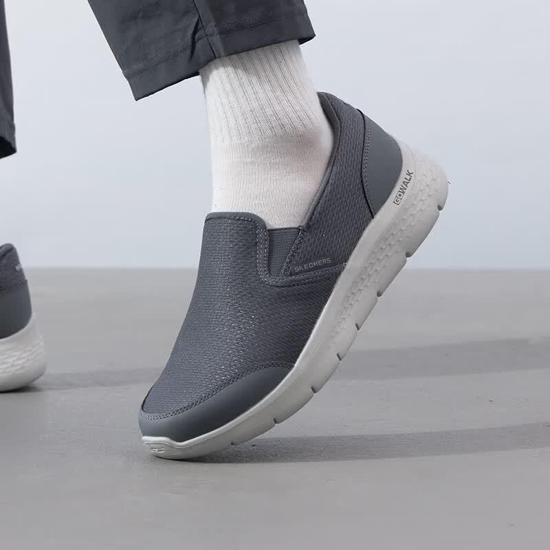 Skechers Men s All-Season Sport Casual Shoes 216323-GRY 8