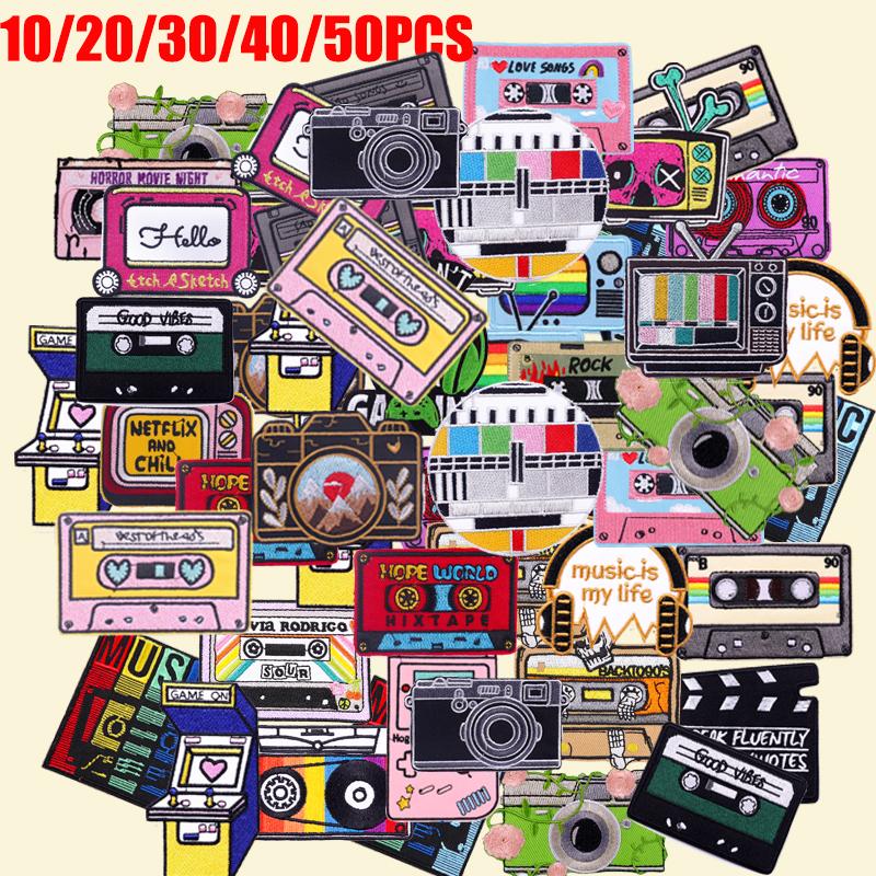 10 /20 /30 /40 /50pcs Random Send Tape Tv /Cartoon Letter Embroidered Patch Diy Iron On Patches For Clothing Thermoadhesive Patches 