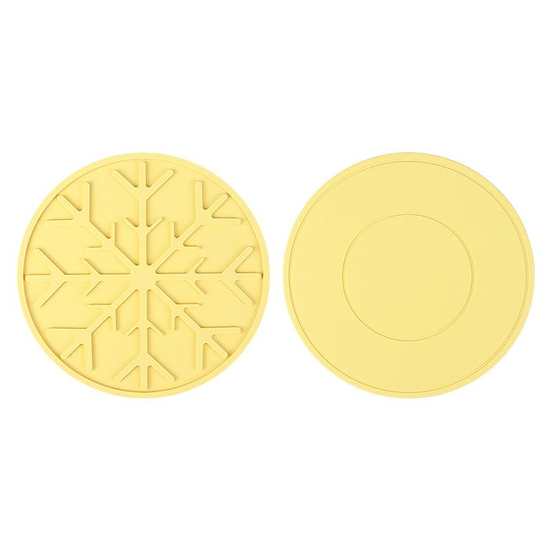 Double Sided Heat Resistant Table Mat Snowflake Shape Christmas Decorative Placemat Non-slip Kitchen Dining Pad for Food Safety