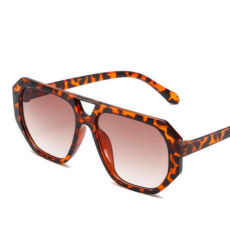 New Vintage Square Sunglasses Women Men PC Frame Retro Shades Fashion Sun Glasses Female Special Shaped Oculos De Sol for Male