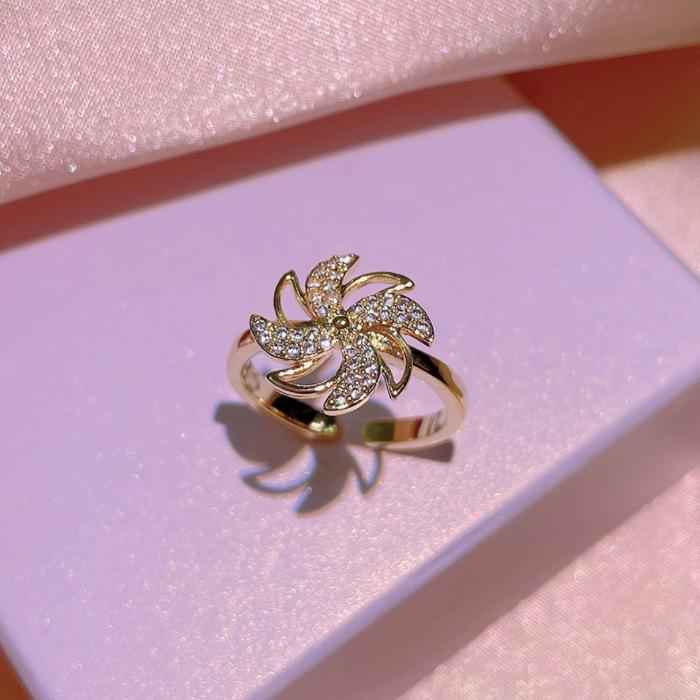 

Вращающиеся серьги-гвоздики с бриллиантами для женщин, набор из трех колец с корейскими иероглифами