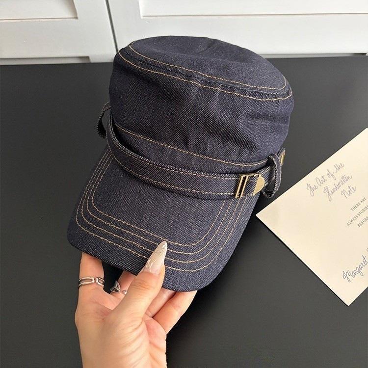 New retro denim flat-top equestrian hat for women's spring and summer travel, wide brim and small metal buckle hat