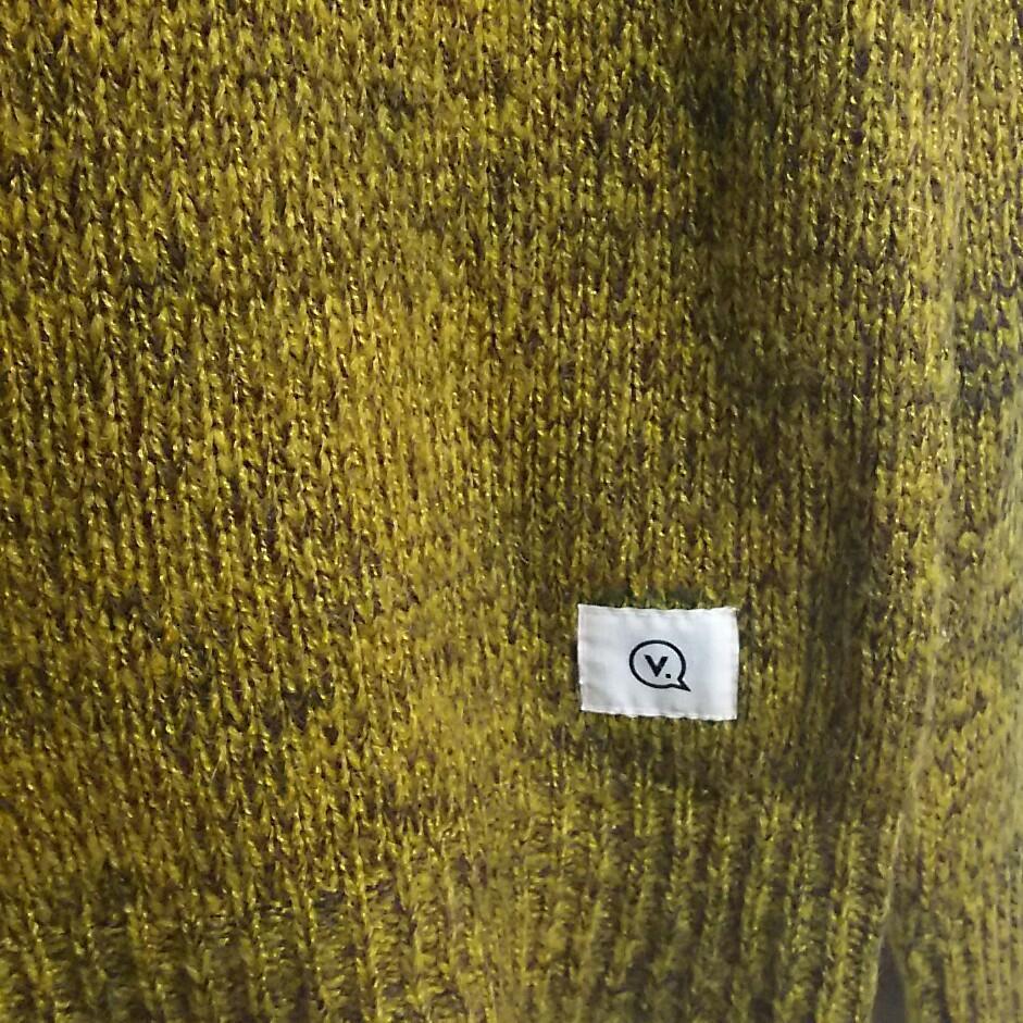 [USED] Vanquish/Sweater for Y2K, Achieve, and K-Pop Fans