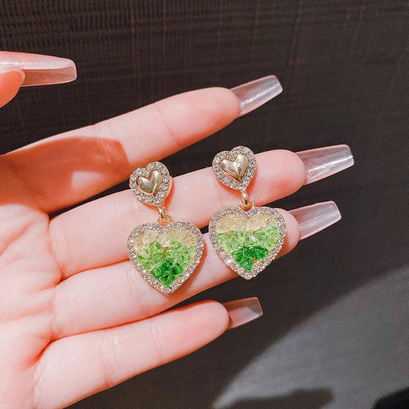 2025 New Vintage Dainty Female Crystal Stone Stud Earring Cute Fashion Heart Zircon Wedding Earrings for Women Jewelry Gifts