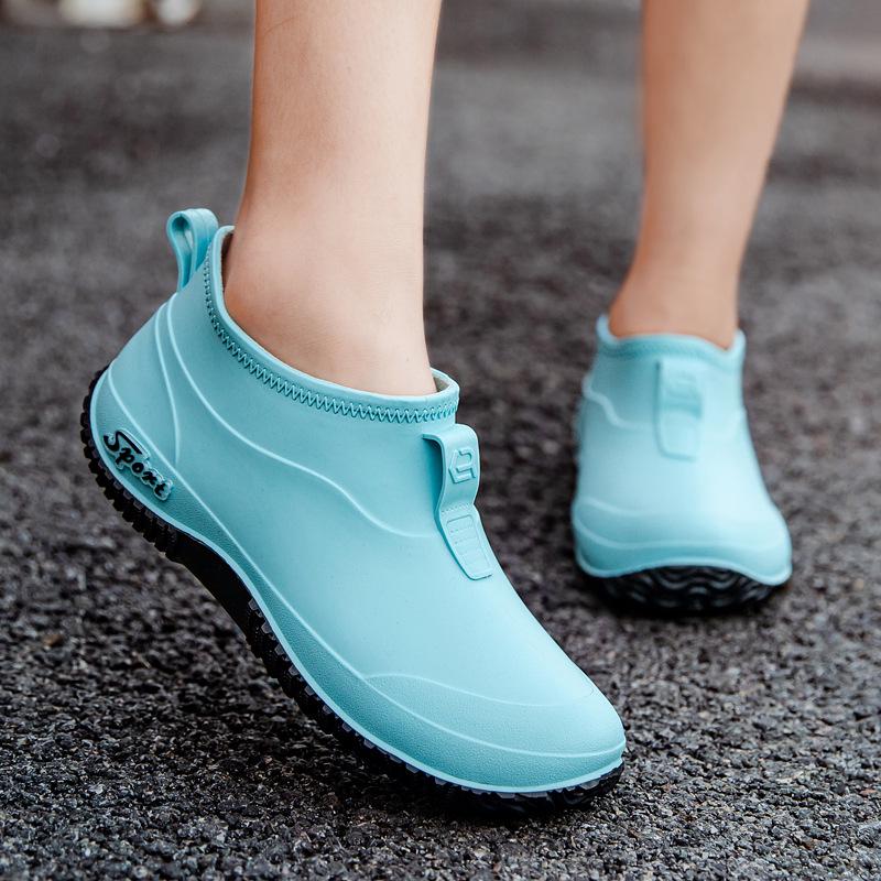 Stylish Women's Non-Slip Waterproof Ankle Rain Boots for Outdoor & Kitchen Use