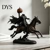 Einzigartige Weihnachtsgeschenke Beleuchtete Kopflose Reiter Statue, Aufleuchtendes Reitpferd Warmer Dunkler Horror Stil Dekorationen Leuchtende LED Kürbiskopf Skulptur