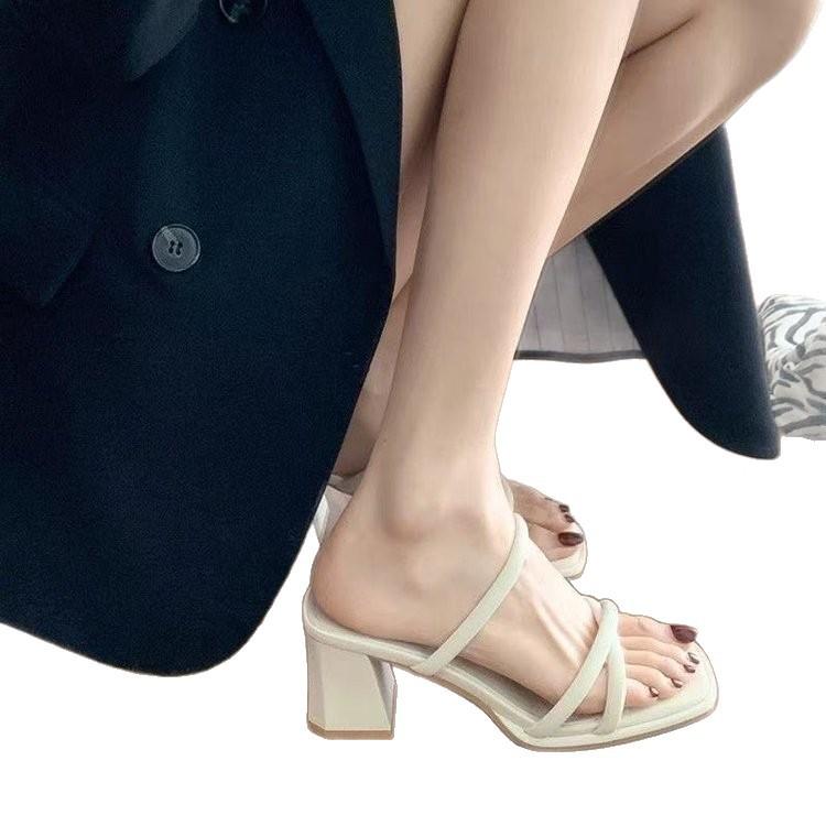 Korean Version of Thick-heeled Square-headed One-word Slippers for Women In the Summer of 2025, New Simple Temperament, Small Fragrant Style, High-hee
