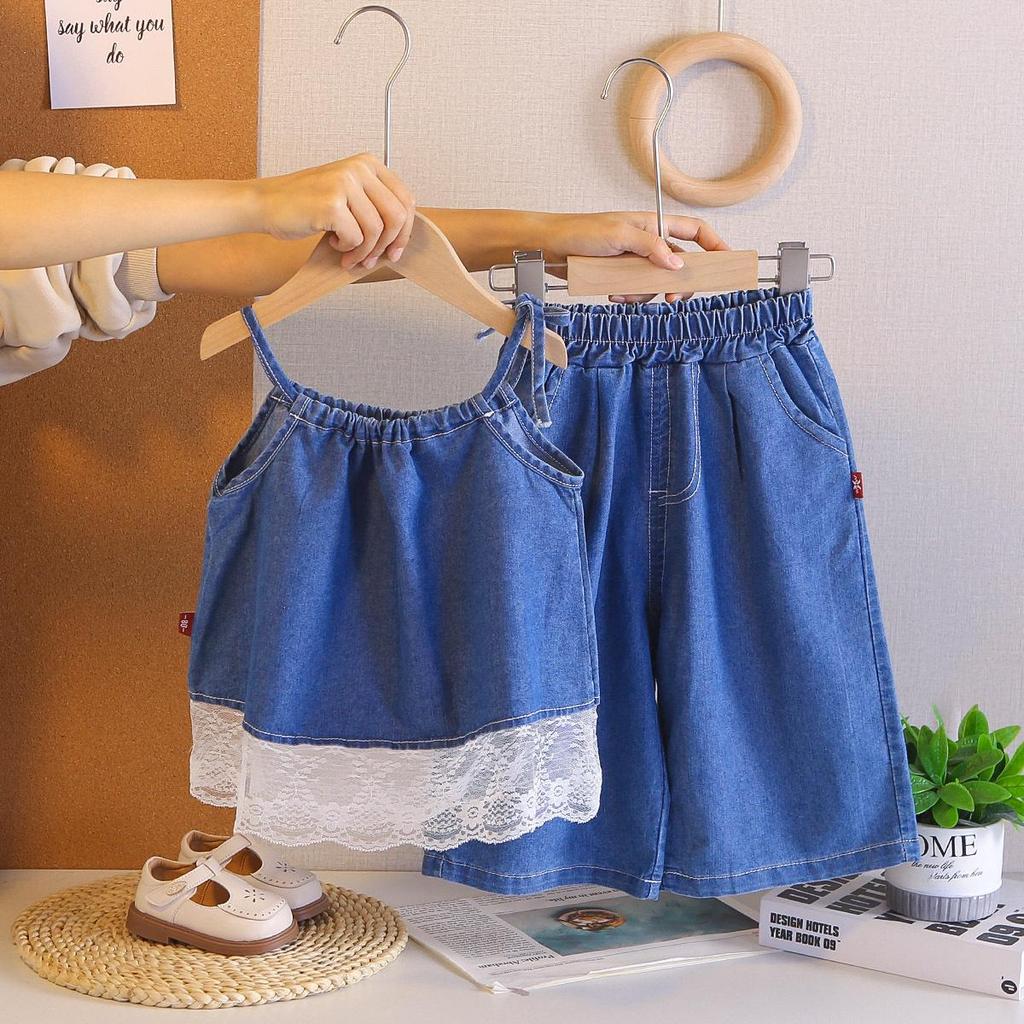 2026 Girls' Lace Denim Suspender Wide-Leg Pants Set: Trendy Summer Style