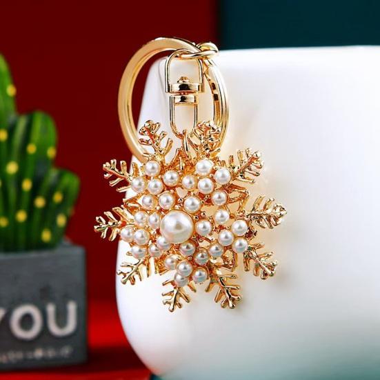 Keychain Pendant Sparkling Rhinestones Inlaid Snowflake Design Key Holder with Lobster Clasp Backpacks Car Accessory