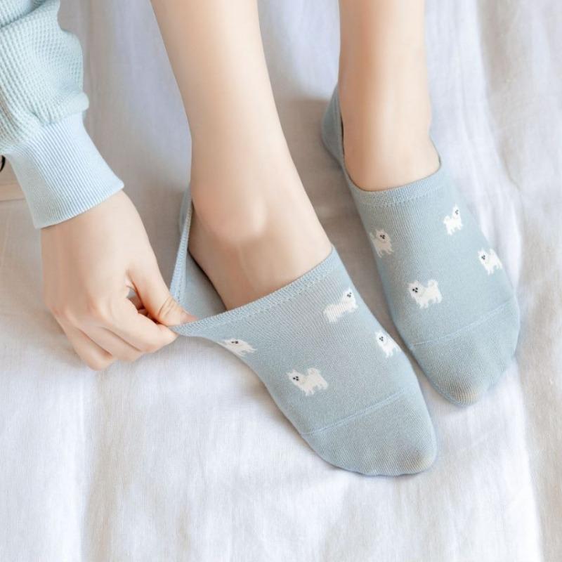 Female Summer Thin Lovely Shallow Mouth Does Not Fall with Invisible Ship Socks