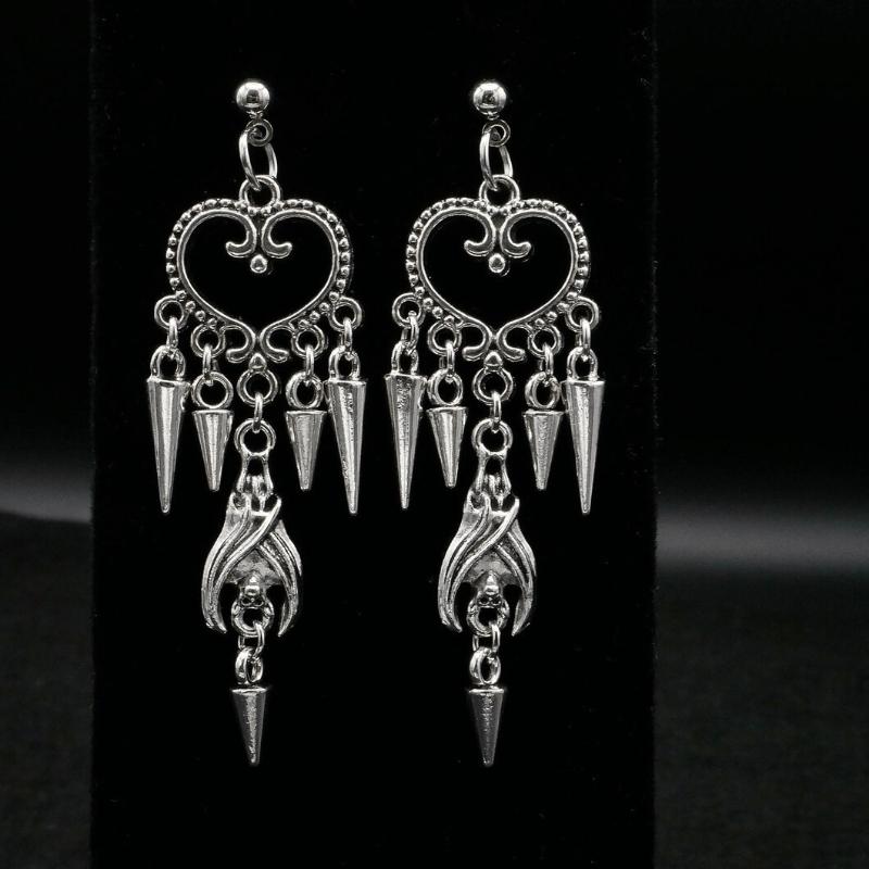 Vintage Gothic Court Tassel Dangle Earrings Silver Color Goth Punk Aesthetic Fashion Jewelry Accessory