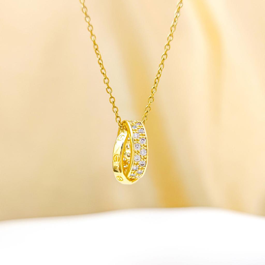 Luxury Zircon Double Ring Pendant Necklace for Women - Versatile and Fashionable Clavicle Accessory