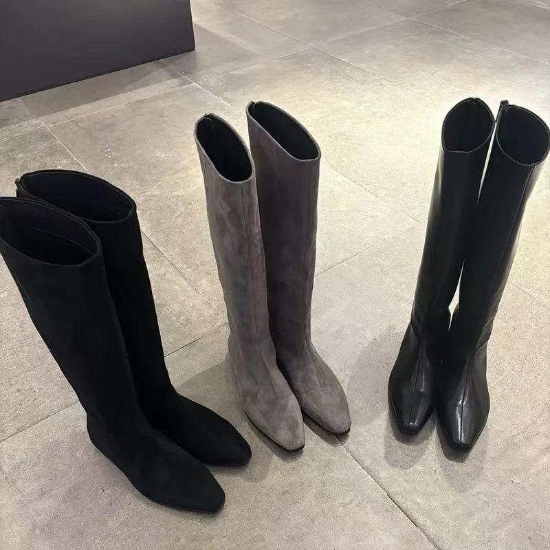 Inner height increase~ autumn and winter new boots pointed suede knight boots straight Martin boots women's boots