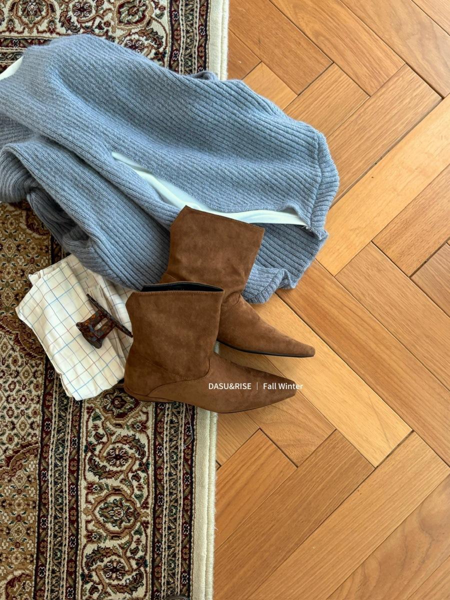 

2025 новые женские короткие ботильоны из французской замши с маленьким квадратным носком и низким каблуком, модные ботинки в западном стиле, ботинки Мартин женские 39 светло-коричневого