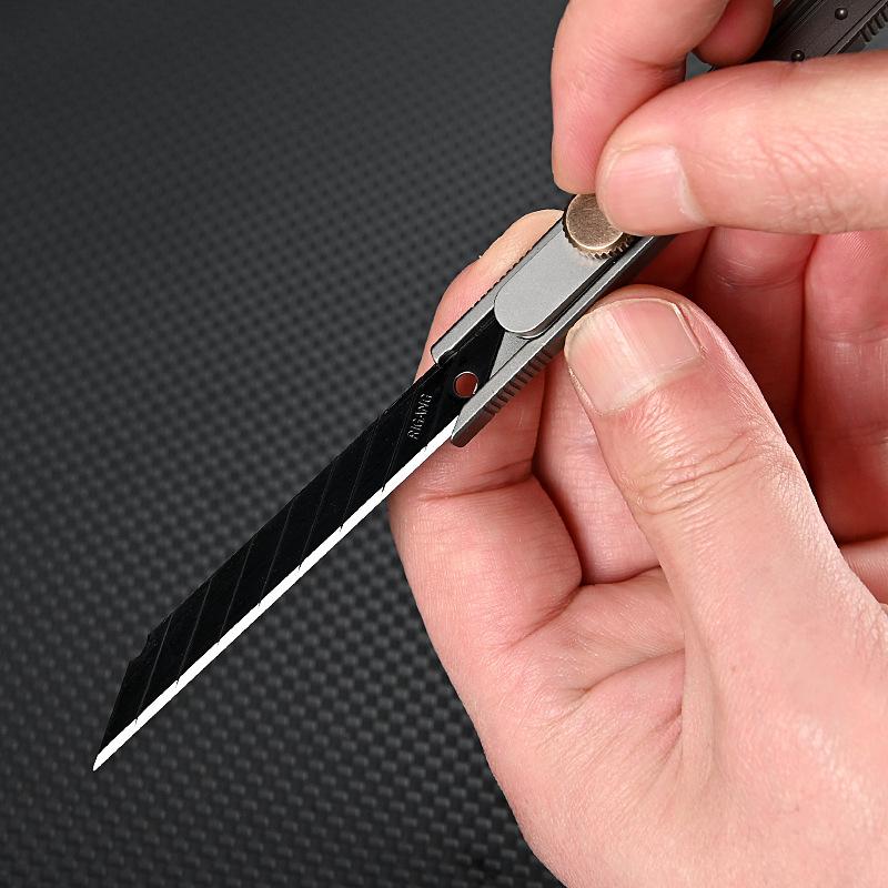 Pocket Titanium Alloy Utility Knife Unpacking Wallpaper Carving Express Knife Office Metal Cutting Paper Knife With Back Clip