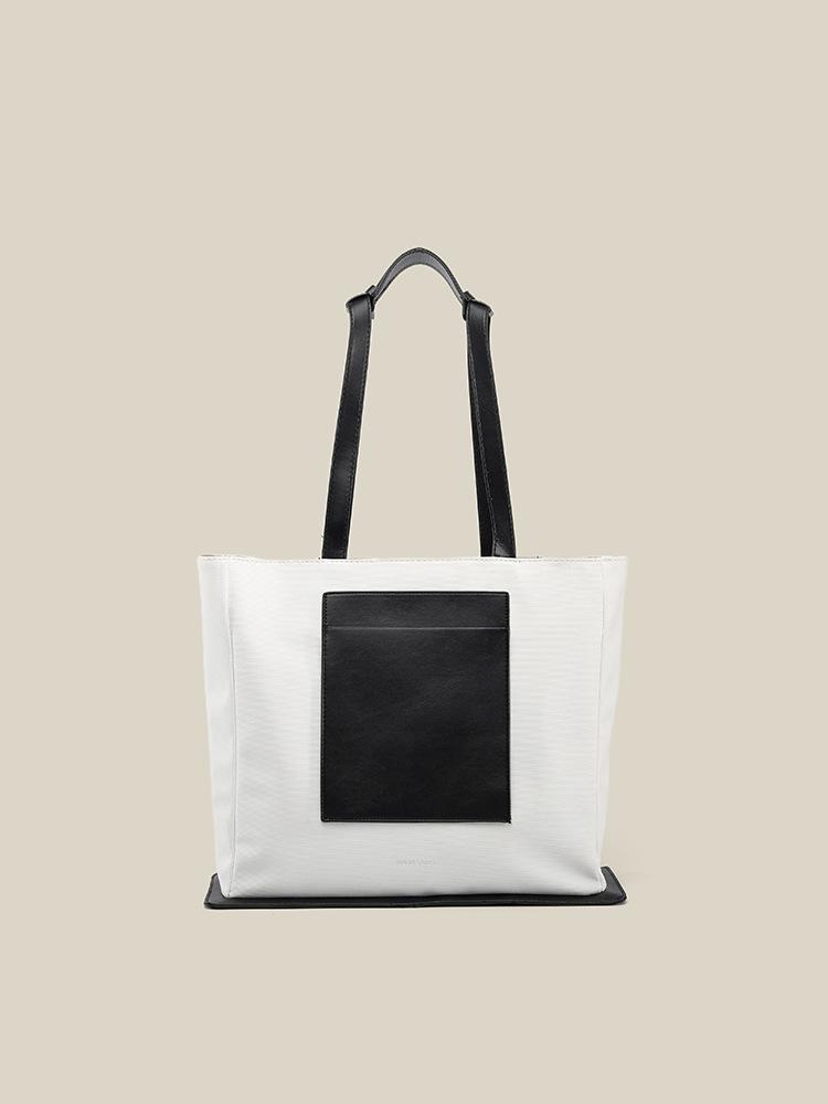 

Large capacity tote bag women s Japanese niche simple canvas shoulder bag high-end fashion commuter backpack білий