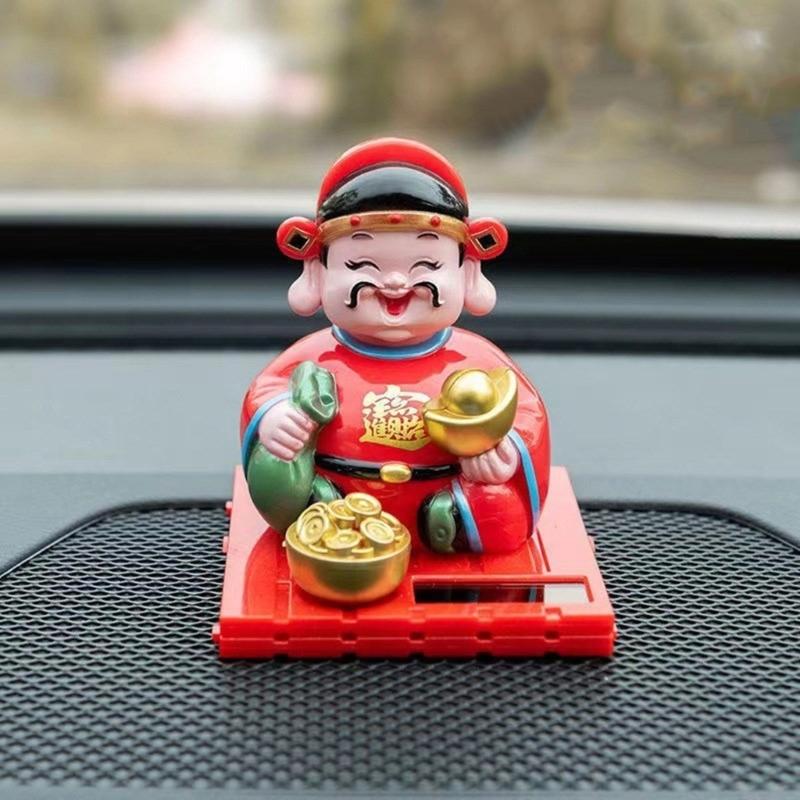 Lightweight Plastic Fortune God Nodding Figurine for Automotive Decoration Solar Powered Energy Efficient