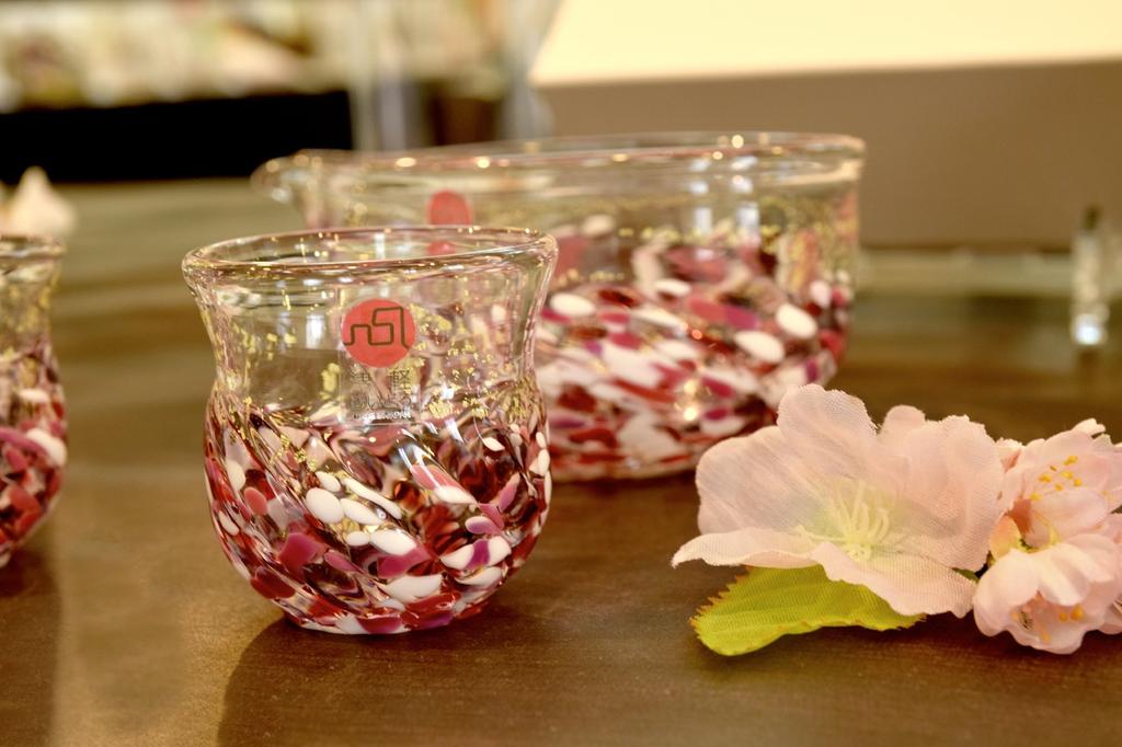 ADERIA Tsugaru Vidro Flower Raft Liquor Set Sake Sake Made In Japan Sake Glass Cold Sake Choke Stylish Gift Women Day Day Couple Men Housewarming Gift