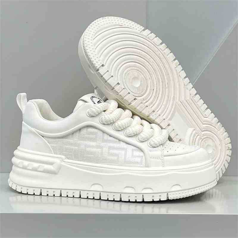 Scarpe primavera e estate nuove scarpe da skate rete di seta ghiacciata traspirante rialzanti casual scarpe sportive