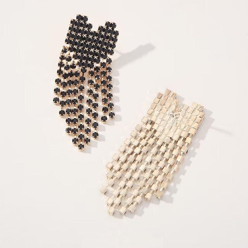 New Fashion Women Black Rhinestone Love Earrings Delicate Sweet Earrings Women Party Birthday Gift Charm Jewelry