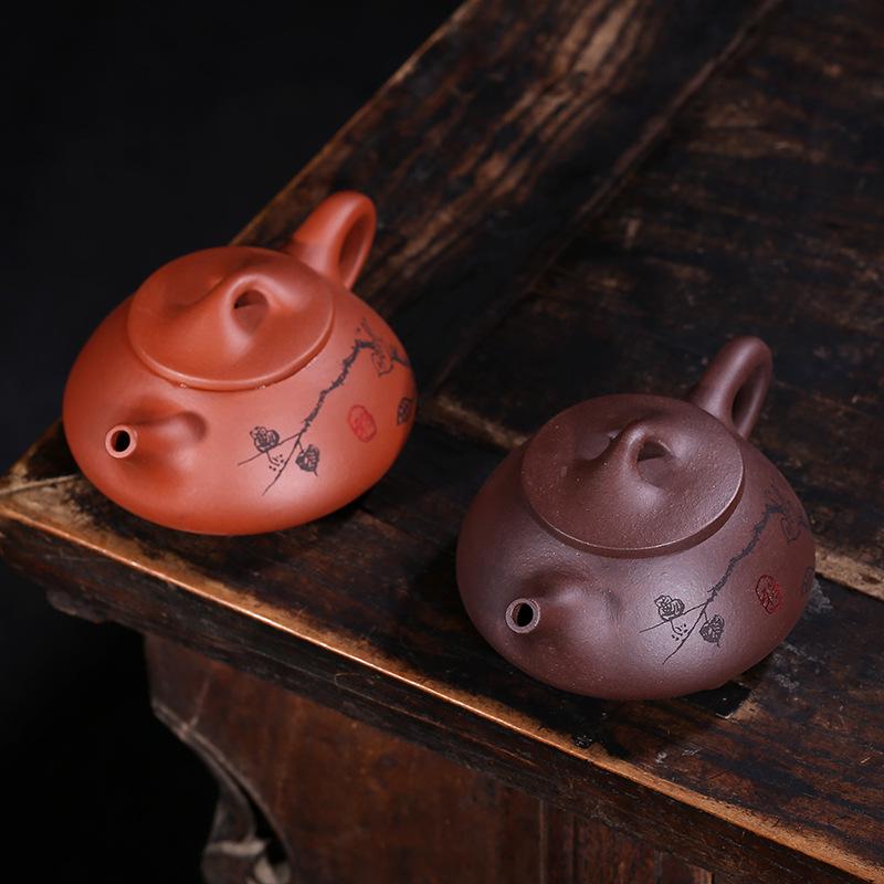 Authentic Yixing Purple Clay Shi Piao Teapot with Engraved Inscription