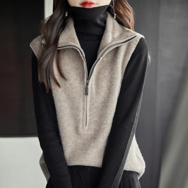 Summer 2026 Women's Grey Zipper High-Neck Knit Vest Sweater – Stylish and Casual Design