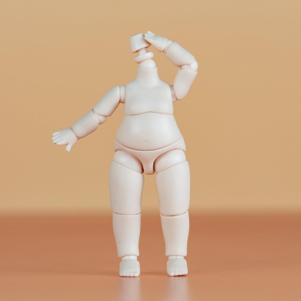 YMY Pear Shape Doll Body YMY BJD GSC Doll Head Mini Scale Cute Fat Action Figure Suitable for New Year Gift Milky White 9.8cm 1/12 1/8 1/12