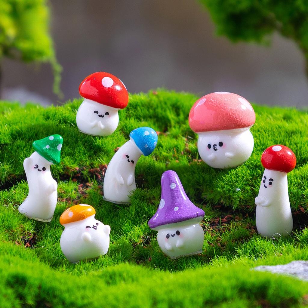 7 PCS Micro Landscape DIY Mushroom Decoration Set