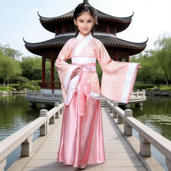 National Costume Tang Dynasty Hanfu for Girls Three-Piece Outfit Top Skirt Belt Traditional Chinese Style Childrens Clothing for New Year Travel