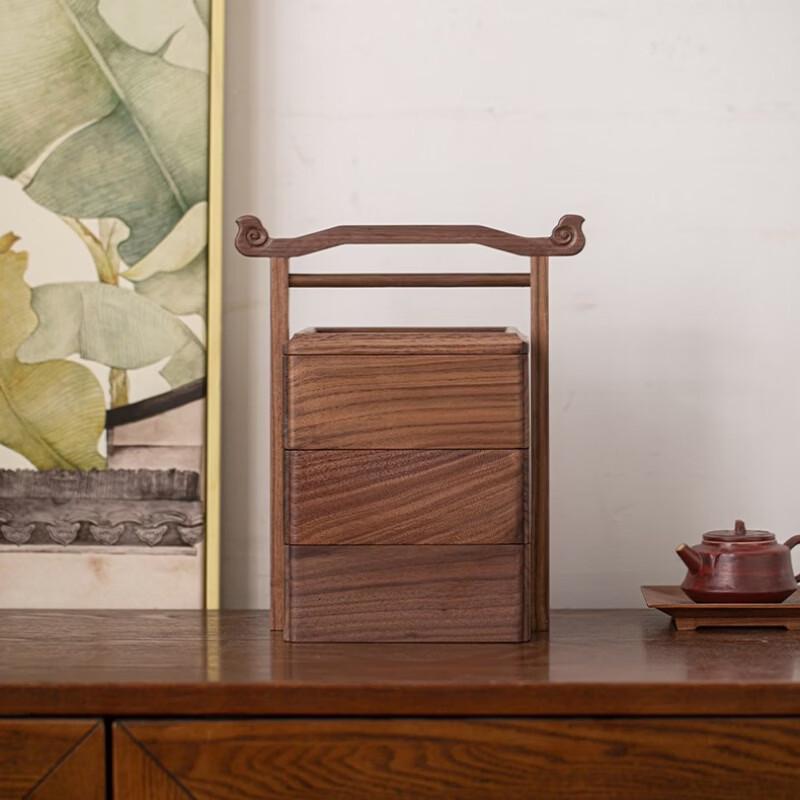 Трехъярусный деревянный сервировочный ящик с крышкой из черного ореха