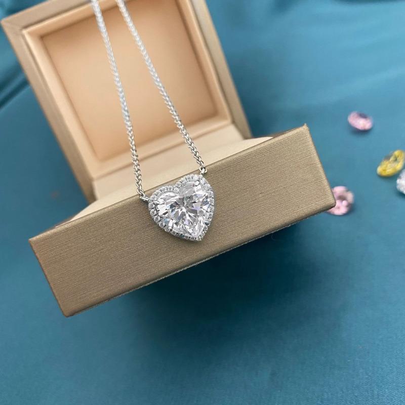 Gica Gema High Carbon Diamond Necklaces 925 Sterling Silver Heart Shape Pendant Unique Design Romantic Fine Jewelry Wedding Party Gifts New Trend