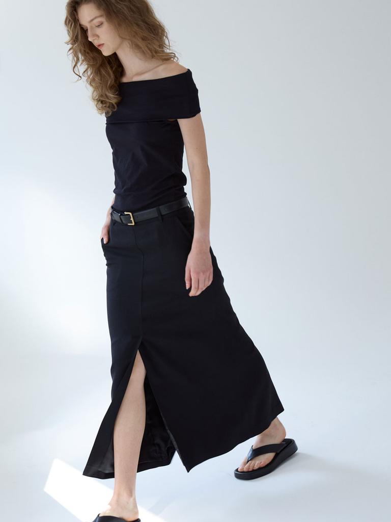 Grida J Long Slit Skirt [Black]