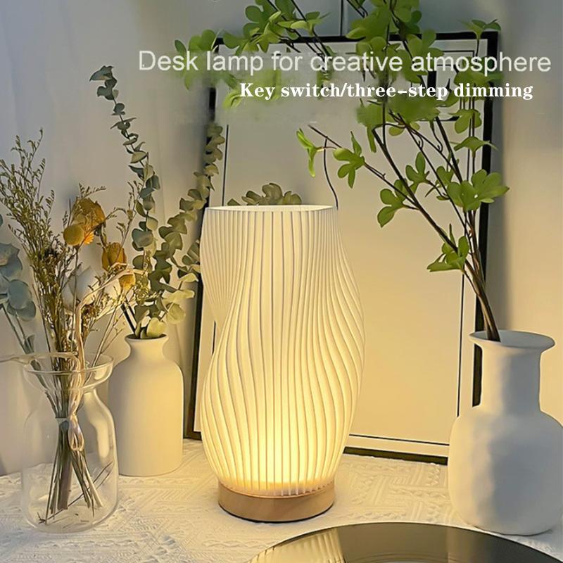 Französischer Creme-Stil 3D Schreibtischlampe Plissierte Schlafzimmer Nachttischlampe 3 Stufen Dimmbar Nachtlicht Arbeitszimmer Café Atmosphärenlampe