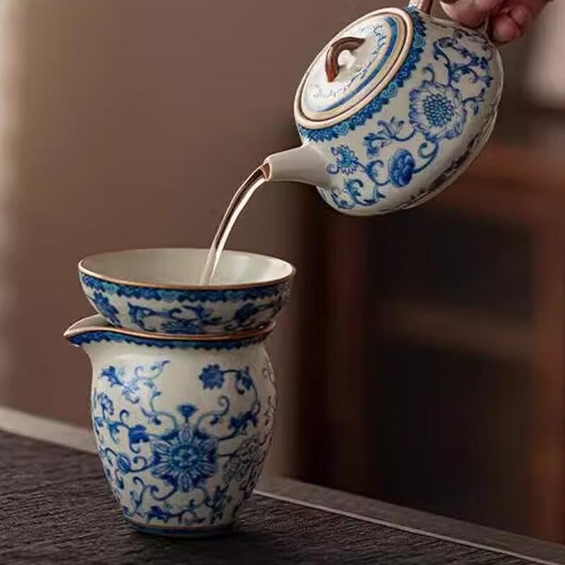 Tao Ding Xuan Blue & White Ru Kiln Porcelain 10-Piece Tea Set