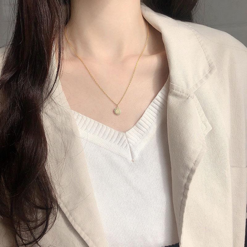 New Sun Flower Bud Pearl Necklace Japanese and Korean Simple Temperament Versatile Collarbone Chain for Women