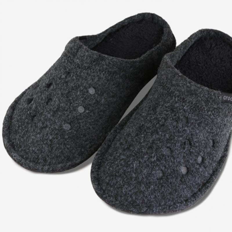 Crocs ClaSSic Erkek Kadın Ofis Okul Soğuk Hava Polar Terlikler 203600 060