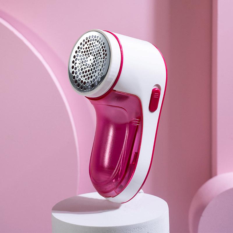 

Lint Remover for Clothes, Sofas and Furniture Red