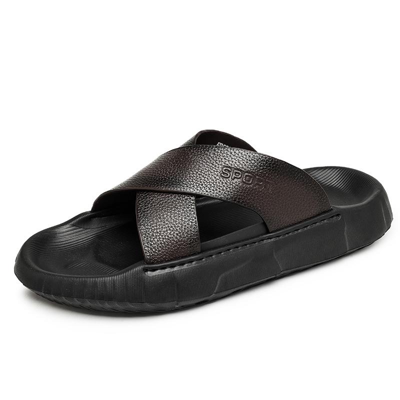 Fashion Luxury Brand Genuine Leather Sandals Men Outdoor Antiskid Walking Slipper2025Male Summer Beach Soft Bottom Flat Designer Sandals