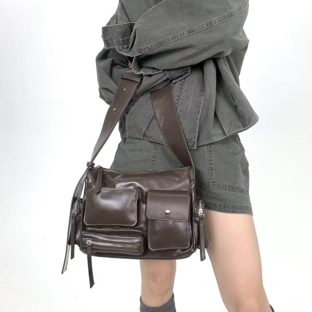 Ladies Personality Millennial Babes Street Bike Bag Multi-Pocket Vintage Shoulder Crossbody
