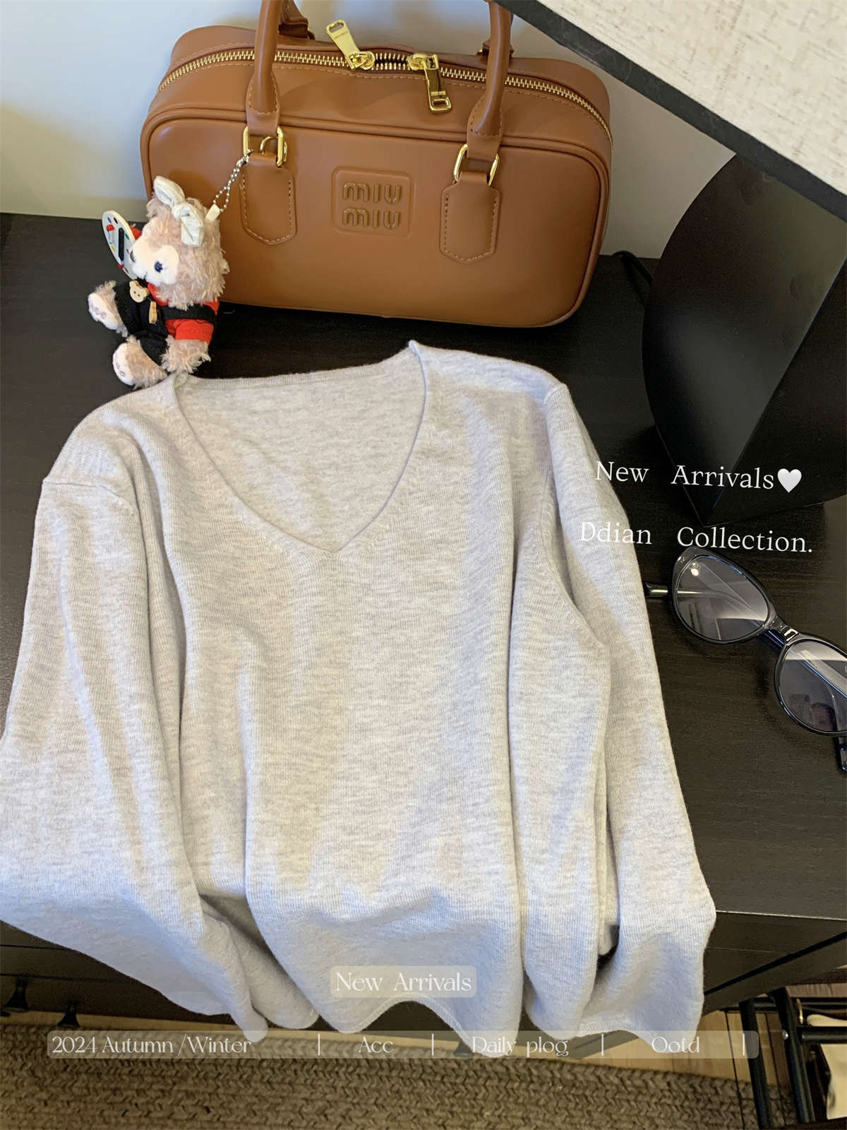 

Gentle wind collar soft waxy simple backing top women s autumn and winter temperament versatile sweater with high-end knitted sweater inside XL срібло сірий колір