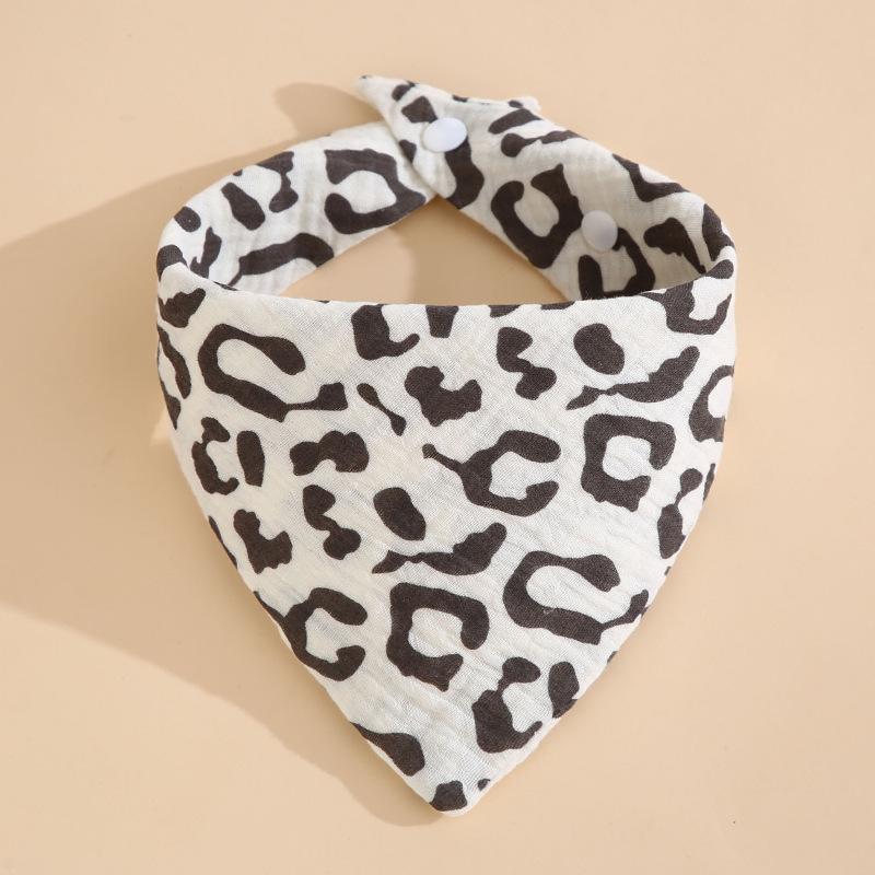 Baby Saliva Towel Class A Four-Layer Crepe Cartoon Snap-Button Bib Baby Triangle Scarf Newborn Bib