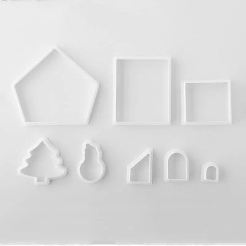 

8pcs/set 3D Christmas Tree House Snowman Molds DIY Cookie Molds Pastry Cake Embosser Plastic Baking Tools Accessories