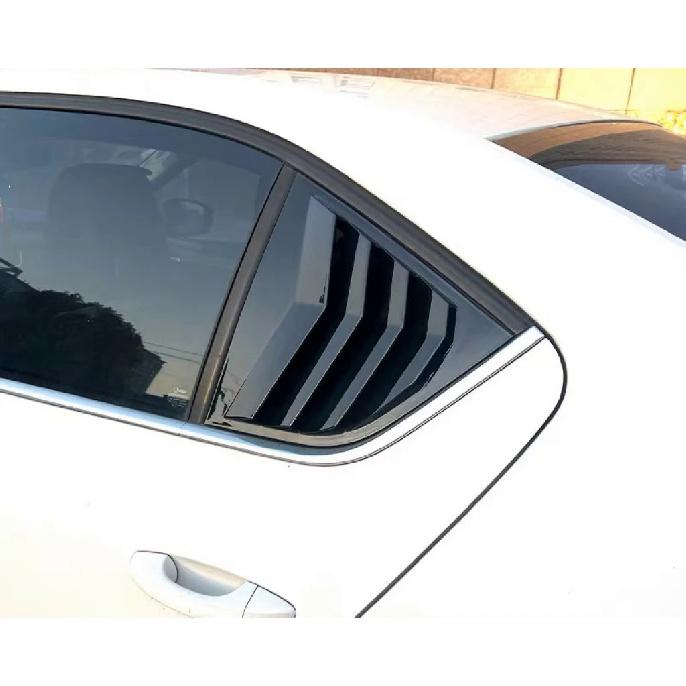 Jaluzelele geamului din spate Garnitura capac de ventilație pentru Skoda Octavia MK3 5E 2018 Accesorii