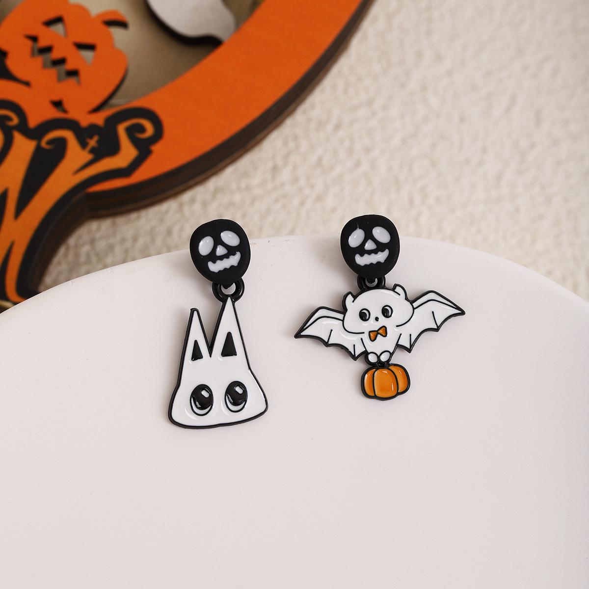 European Halloween Cute Ghost Pumpkin Earrings: Unique, Creative, and Funny Ear Ornaments for Women