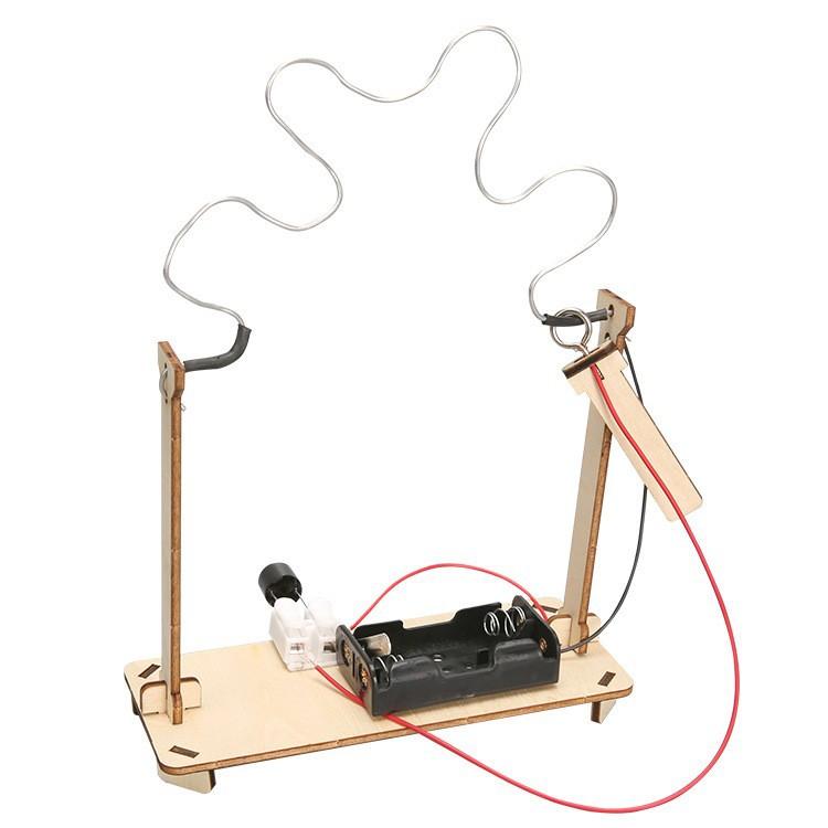 

Технология пересечения линии огня Небольшое изготовление деревянных студенческих самодельных небольших игрушек-изобретений для научных экспериментов Игрушки древесина