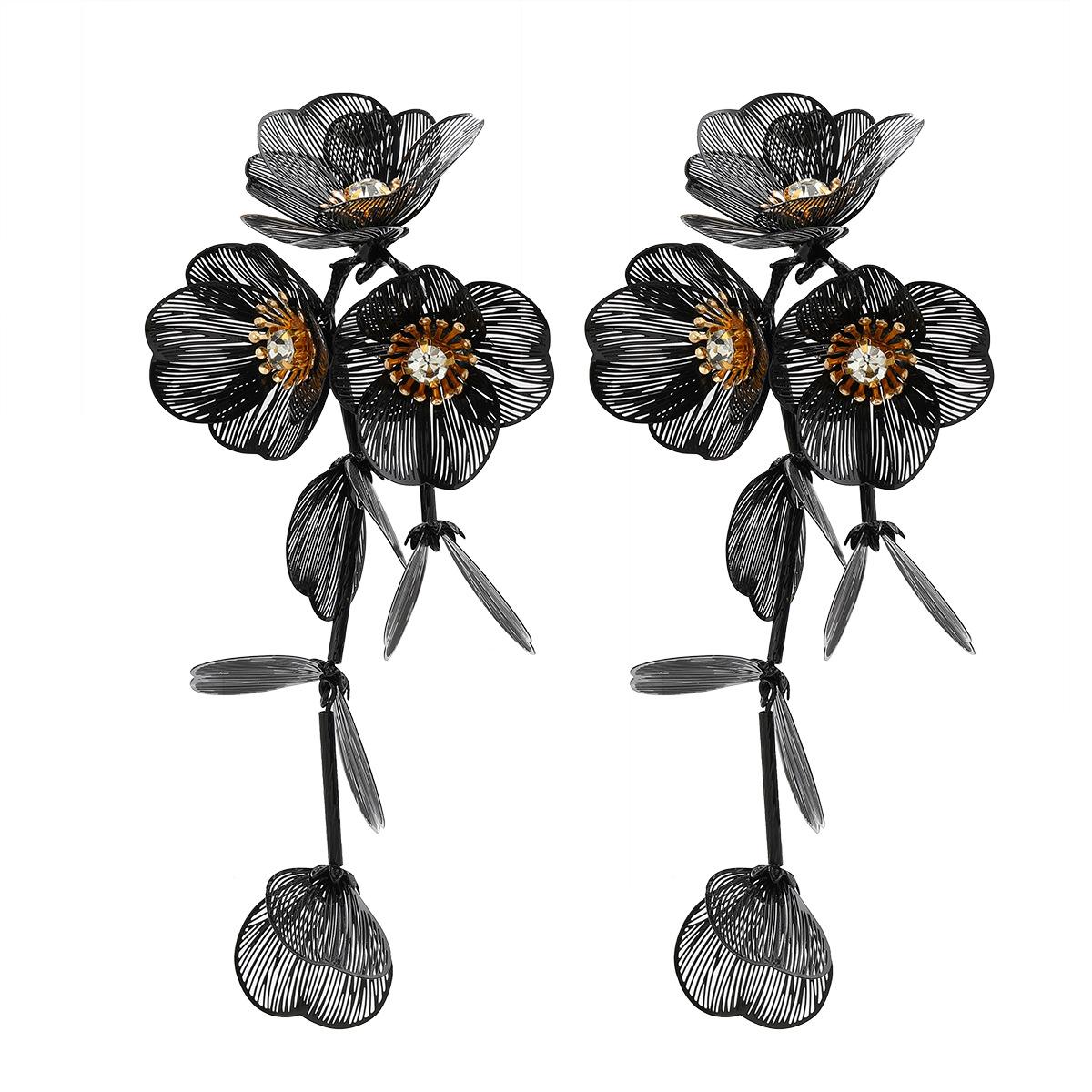 

Серьги-гвоздики с бахромой из циркония и стальными иглами в виде лепестков цветов, маленькие, свежие и милые, индивидуальные серьги, серьги в стиле отпуска чёрный