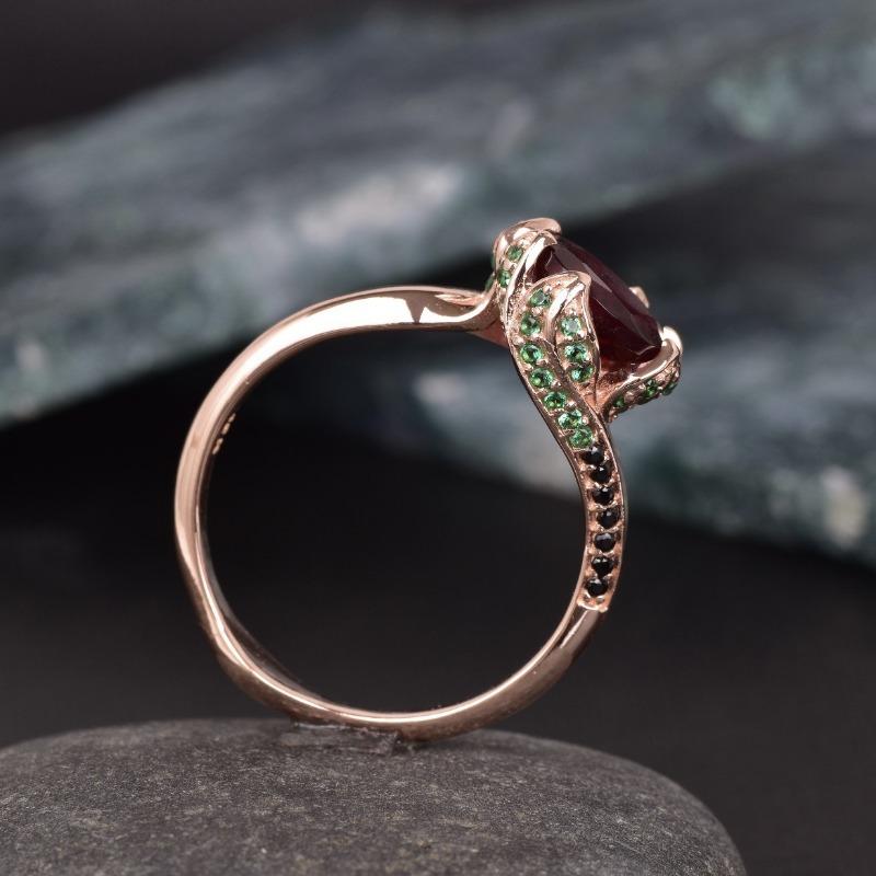 Anello in Zircone Rosso in Oro Rosa Anello Creativo da Donna a Forma di Rosa