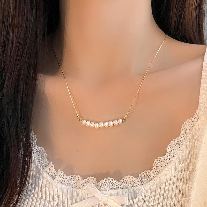 French Retro Pearl Necklace Hong Kong Style Elegant Collarbone Chain Niche Atmosphere Necklace